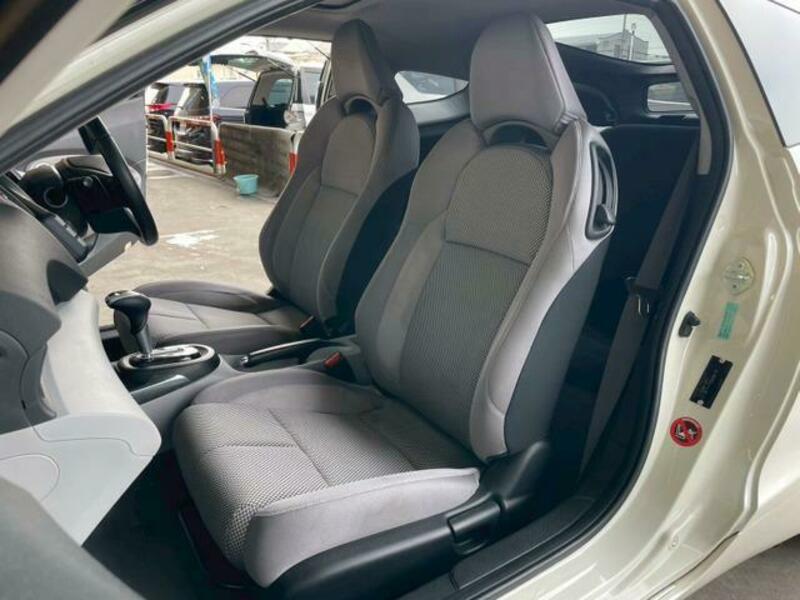 CR-Z-9