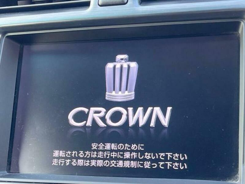 CROWN