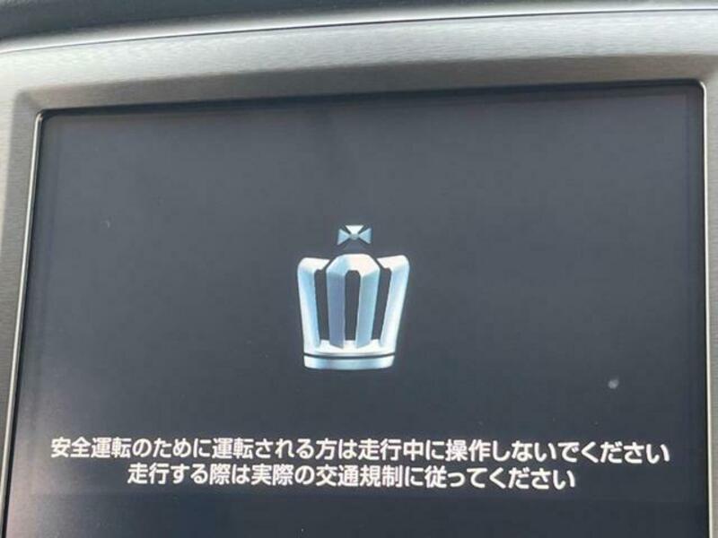 CROWN