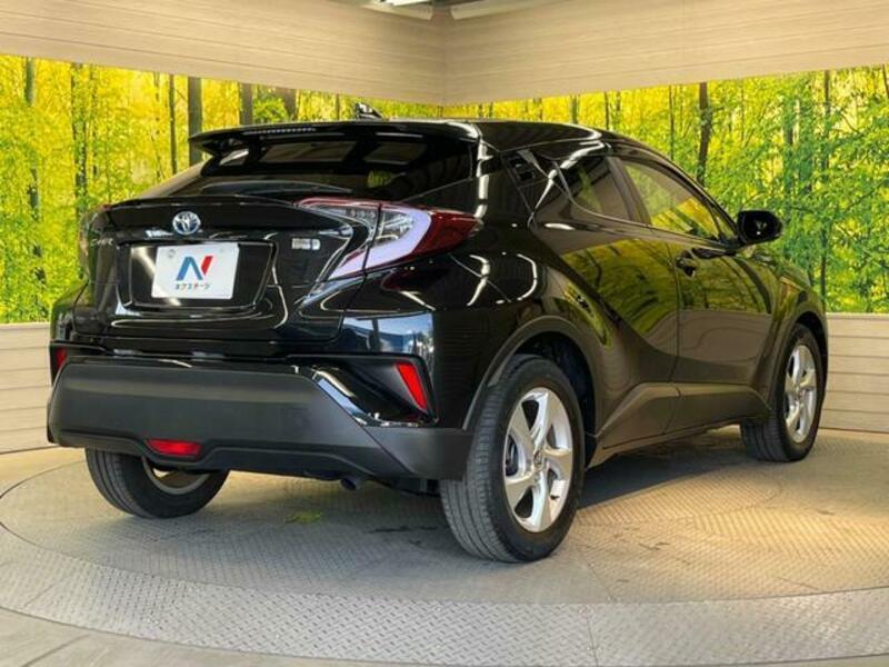 C-HR-16