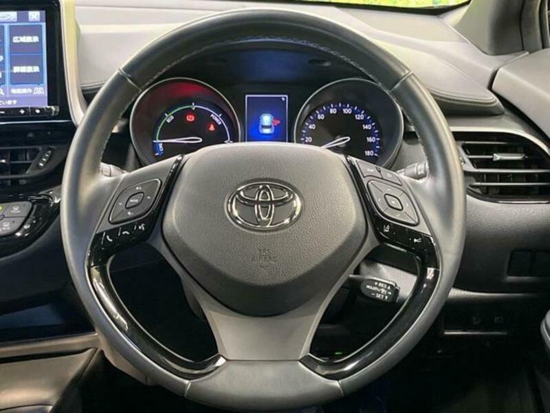C-HR-10