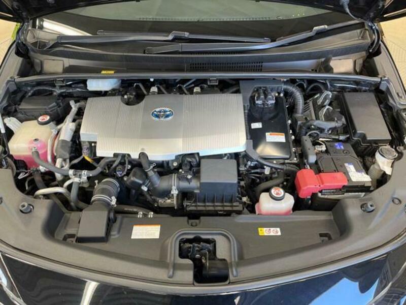 PRIUS PHV-17