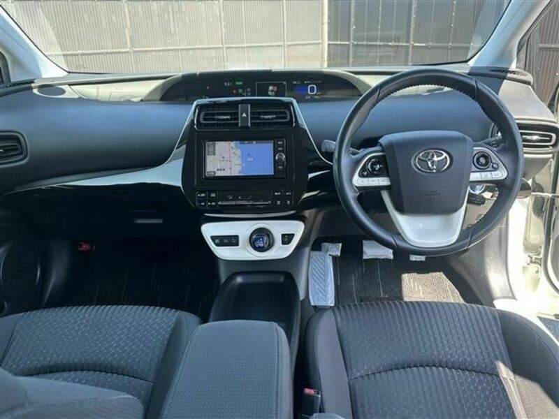 PRIUS-1