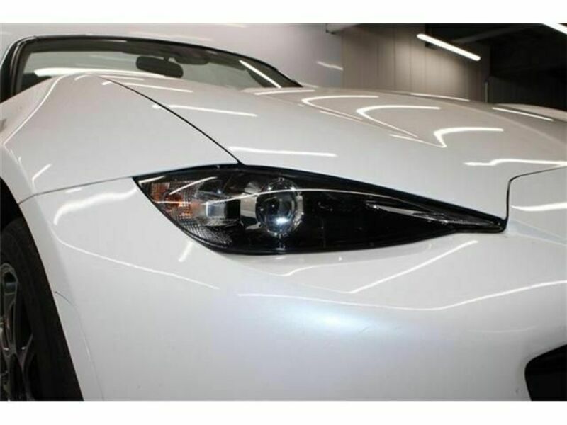 ROADSTER-10
