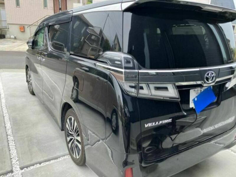 VELLFIRE-4
