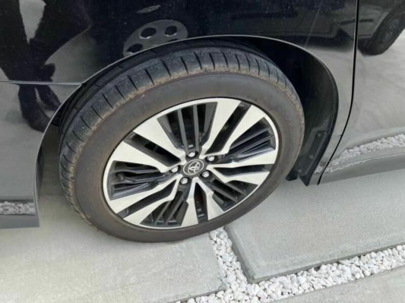 VELLFIRE-6