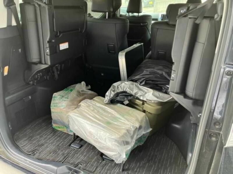 VELLFIRE-8