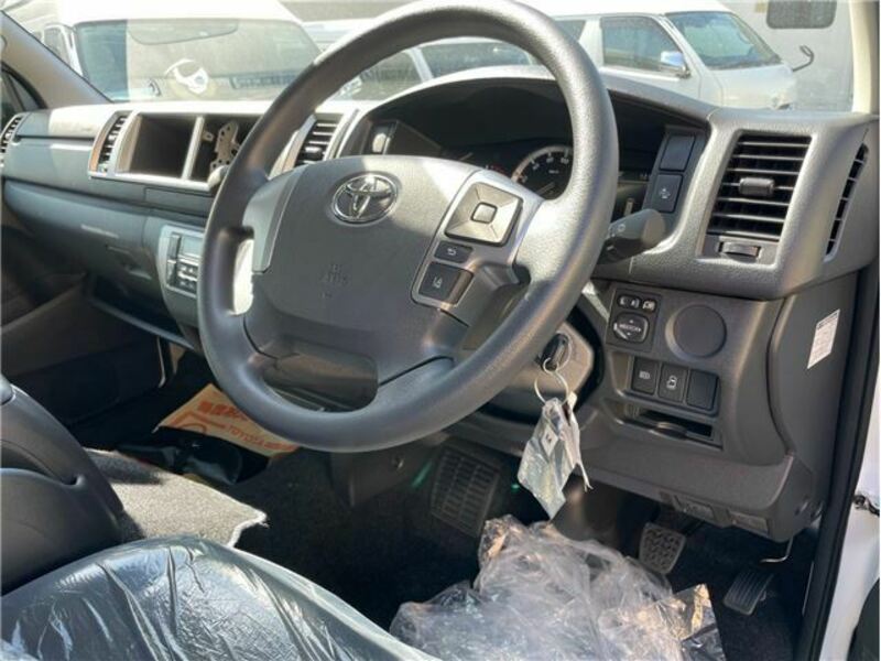 HIACE-8