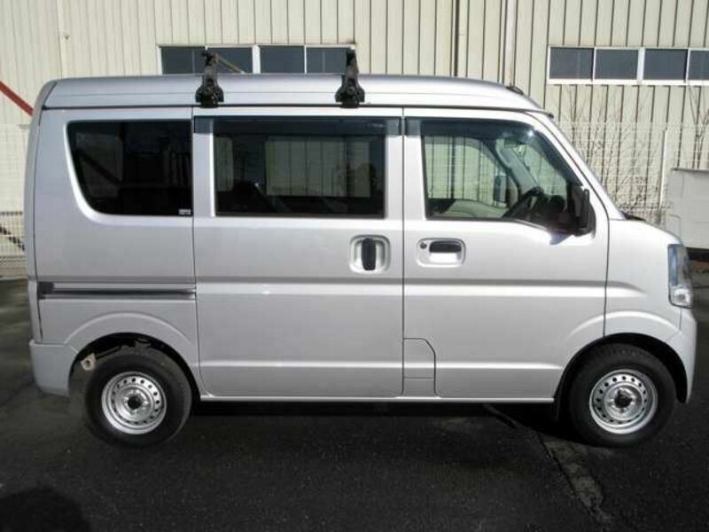 MINICAB VAN