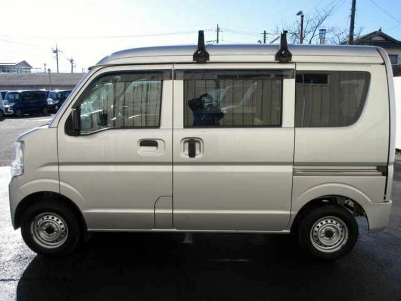 MINICAB VAN