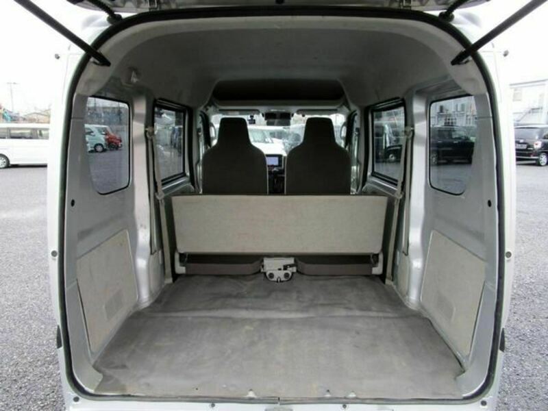 MINICAB VAN