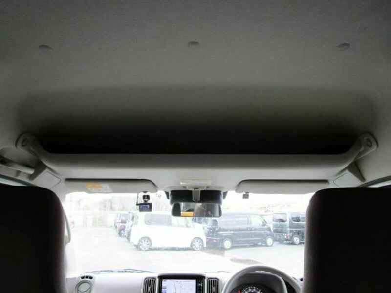 MINICAB VAN