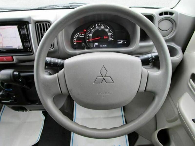 MINICAB VAN