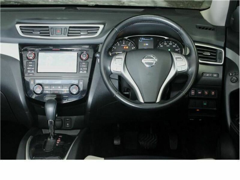 X-TRAIL-31