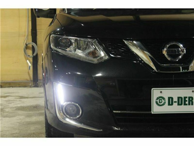 X-TRAIL-37
