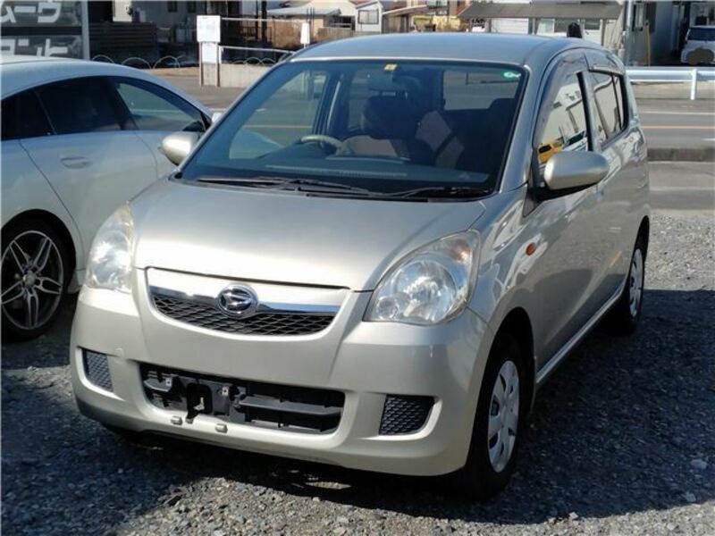 DAIHATSU　MIRA