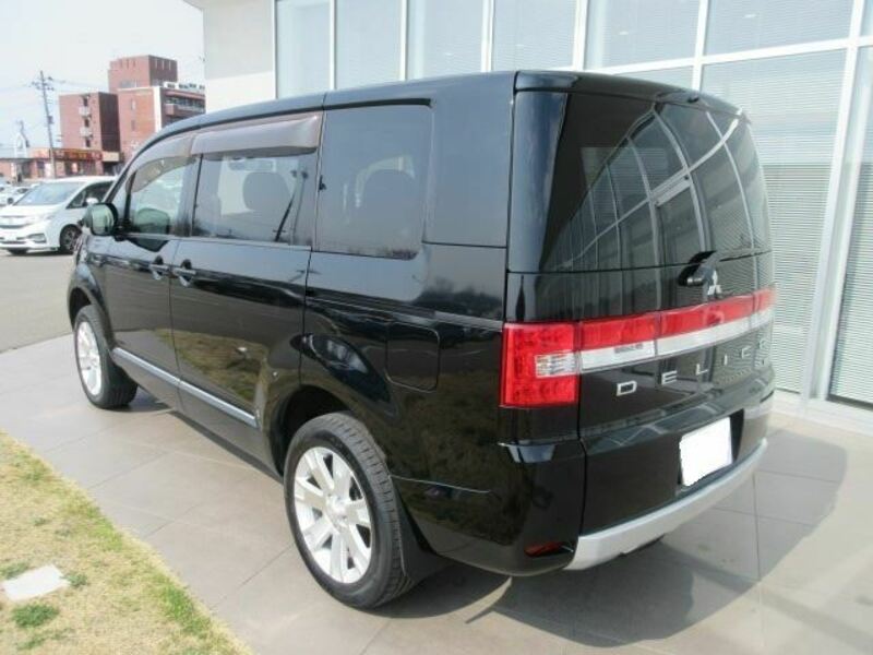 DELICA D5