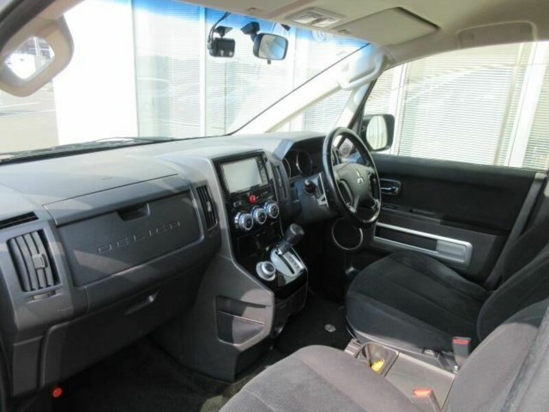 DELICA D5
