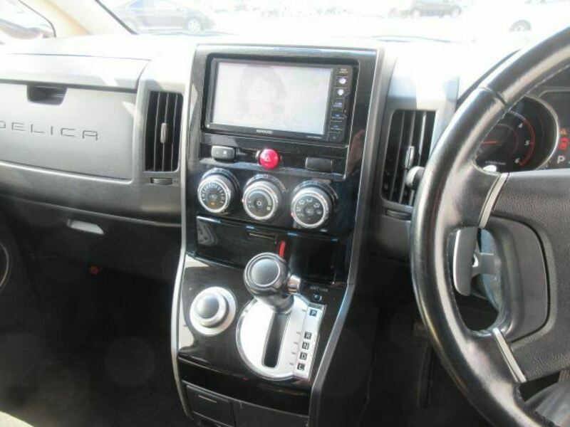 DELICA D5
