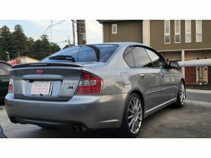 LEGACY B4