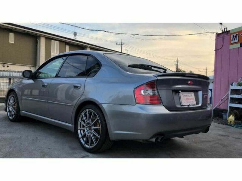 LEGACY B4