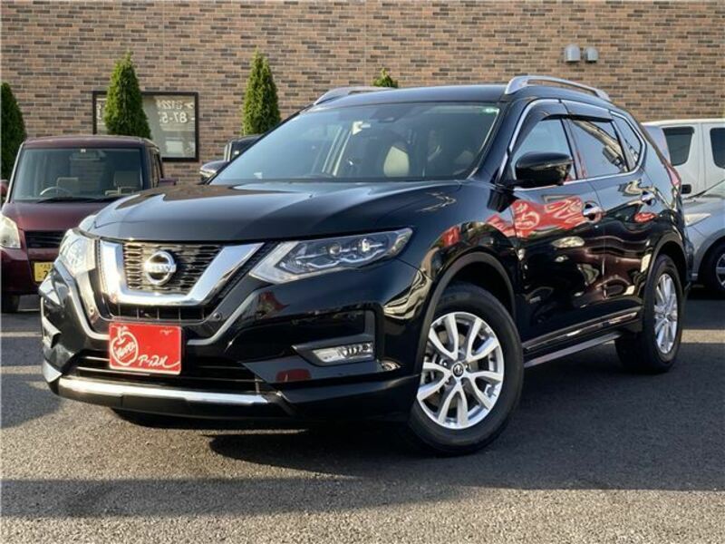 X-TRAIL