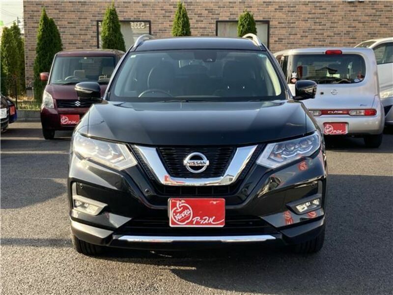 X-TRAIL