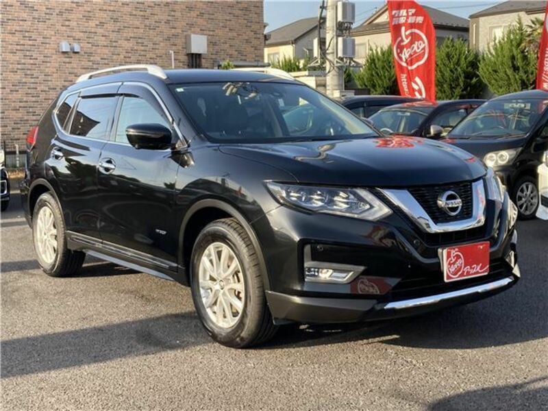 X-TRAIL