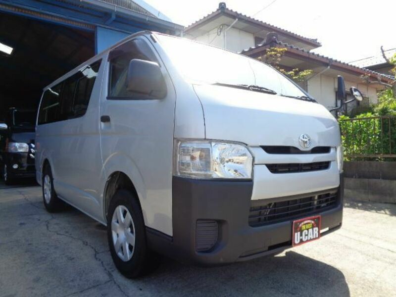 HIACE VAN-1