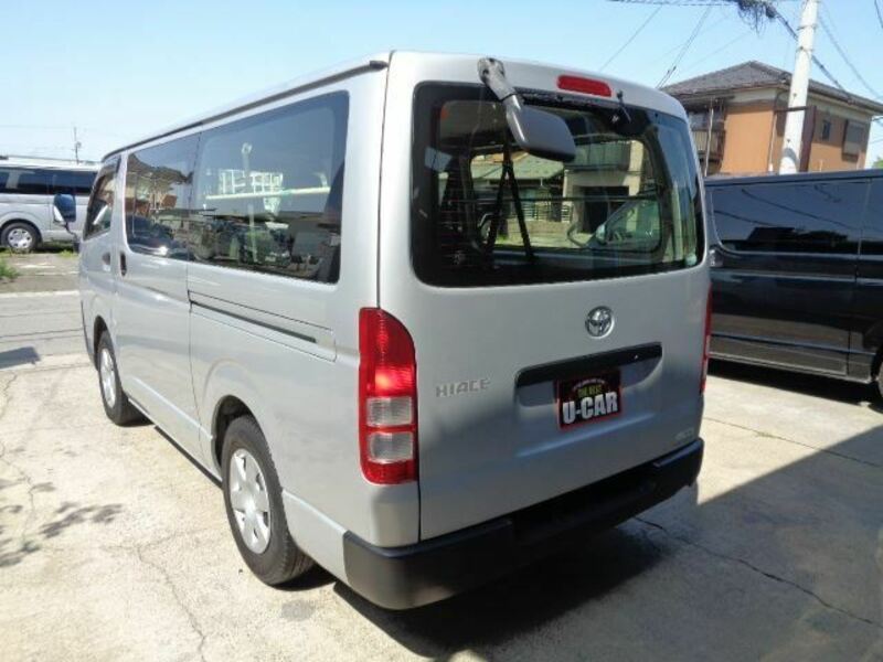HIACE VAN-6