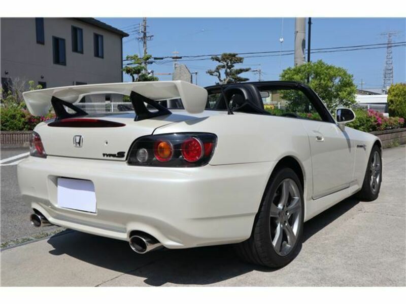 S2000-8