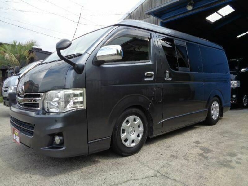 HIACE VAN-3