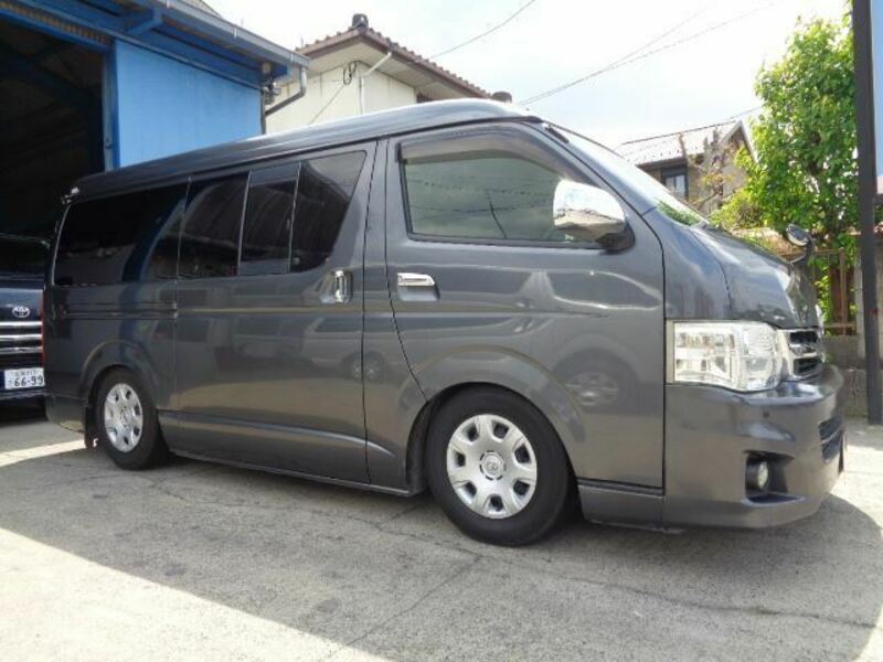 HIACE VAN-4