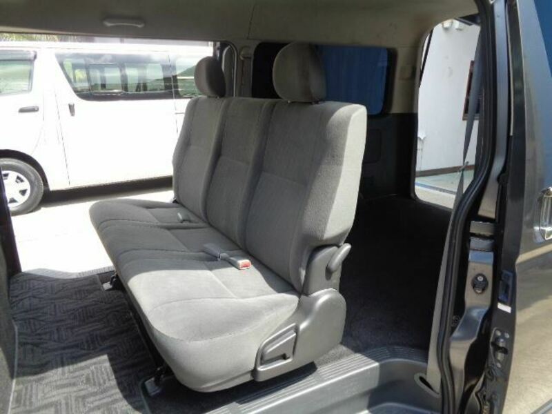 HIACE VAN-12