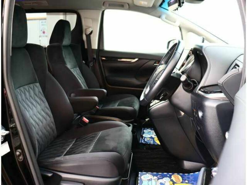 VELLFIRE-5