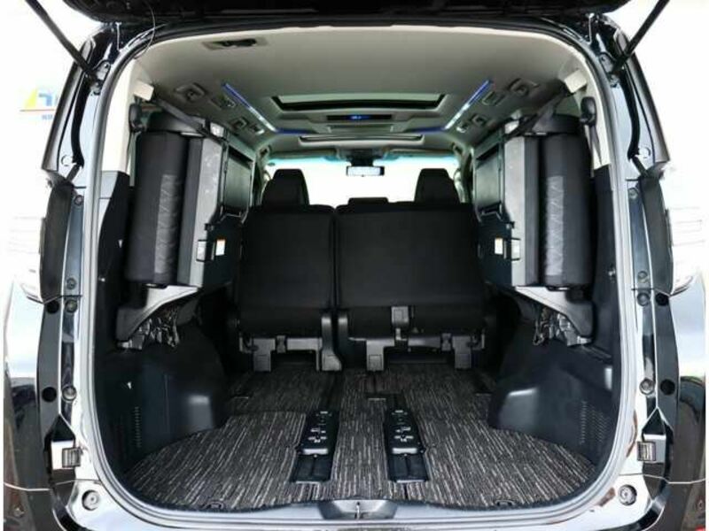 VELLFIRE-12