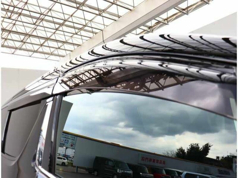 VELLFIRE-15