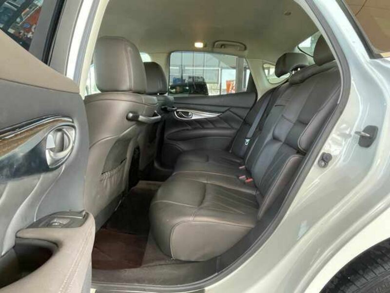 FUGA HYBRID-10