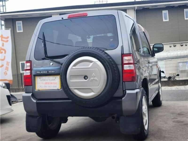 PAJERO MINI-25