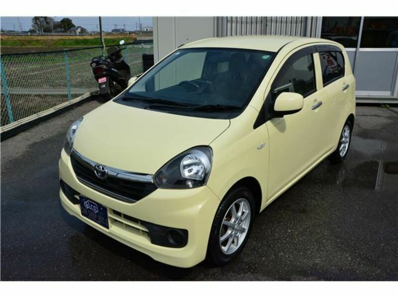 TOYOTA　PIXIS EPOCH