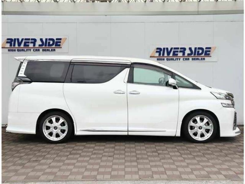 VELLFIRE-1