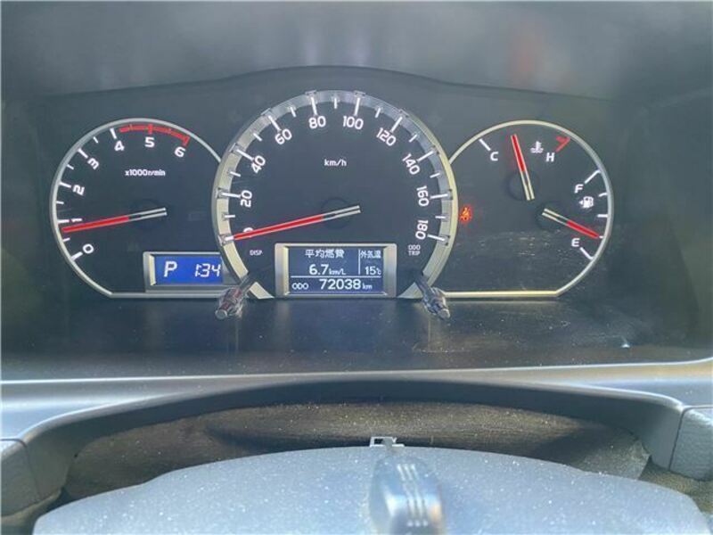 HIACE-11