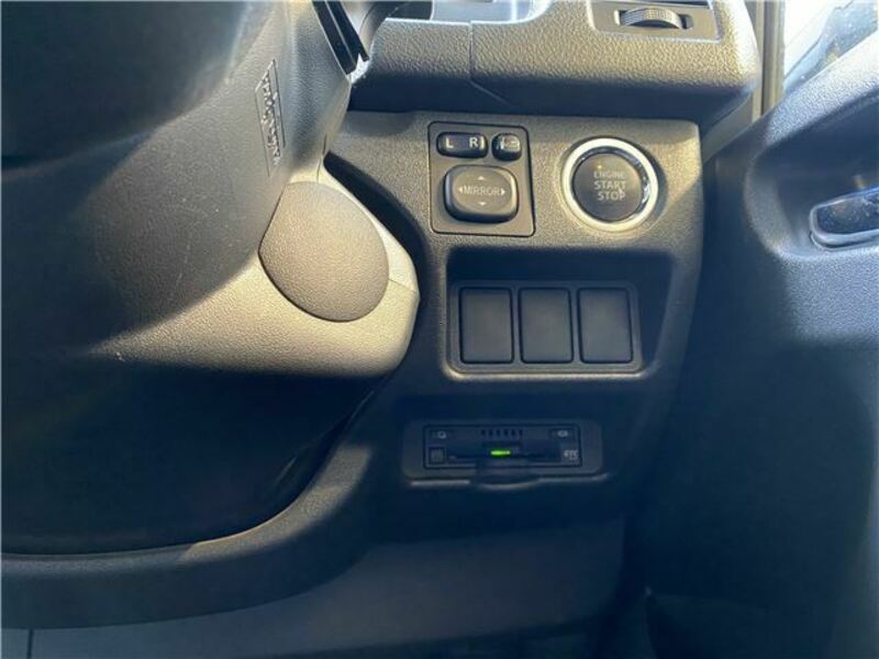 HIACE-12