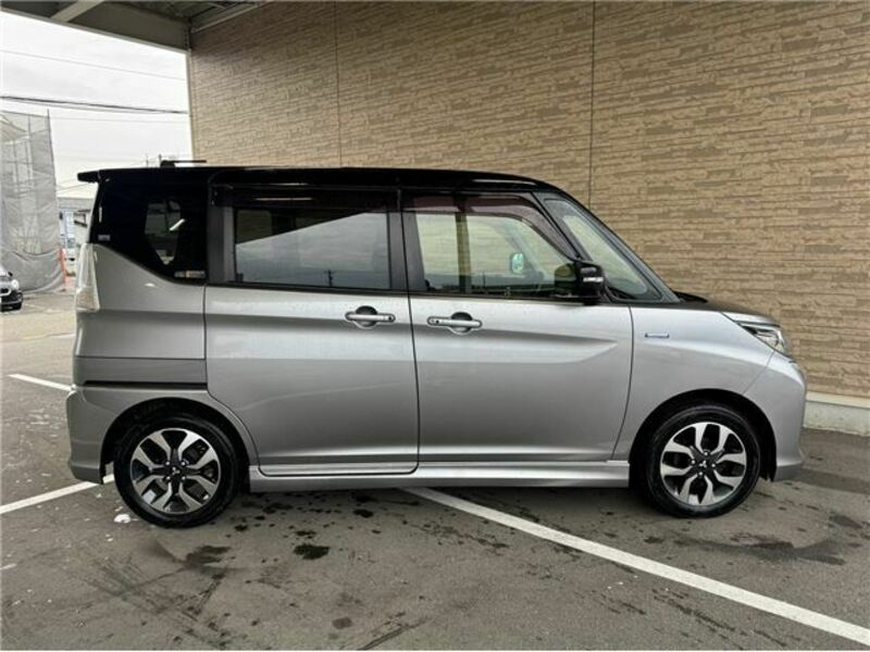 DELICA D2-4