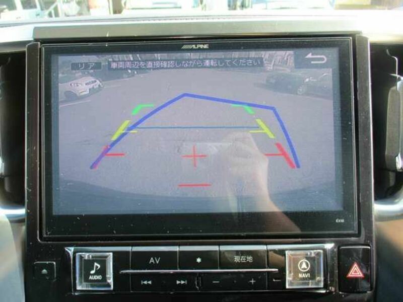 VELLFIRE-10