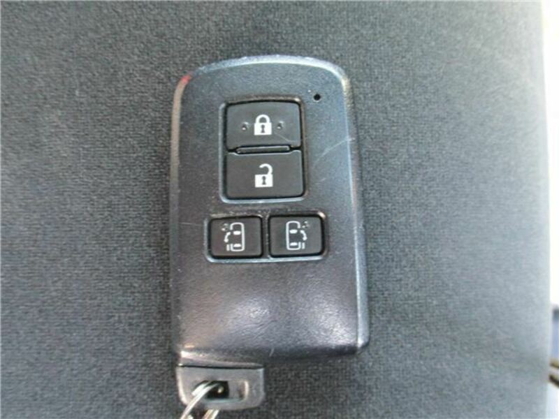 VELLFIRE-38