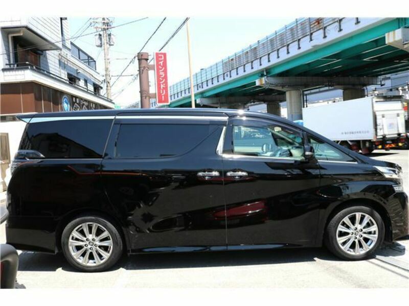 VELLFIRE-2