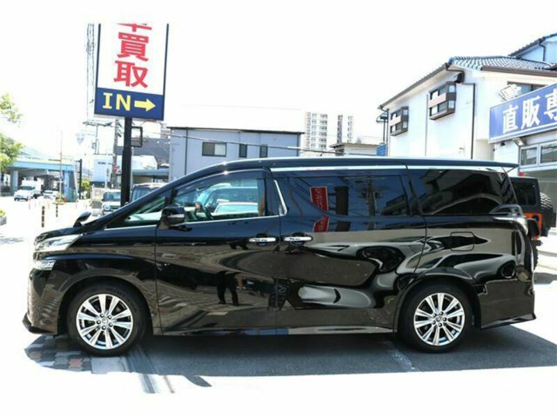 VELLFIRE-5
