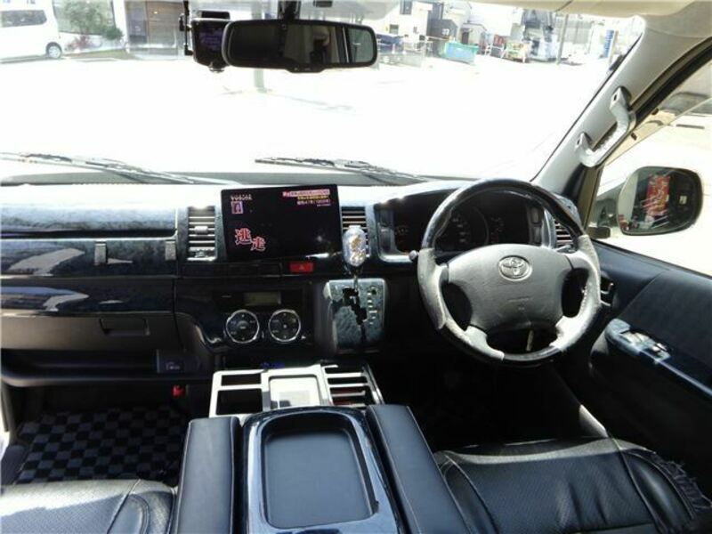 HIACE