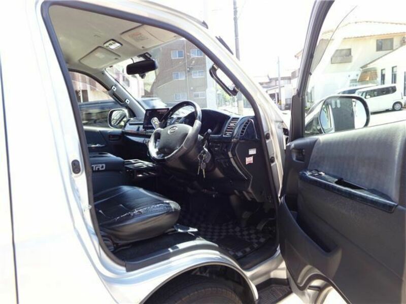 HIACE